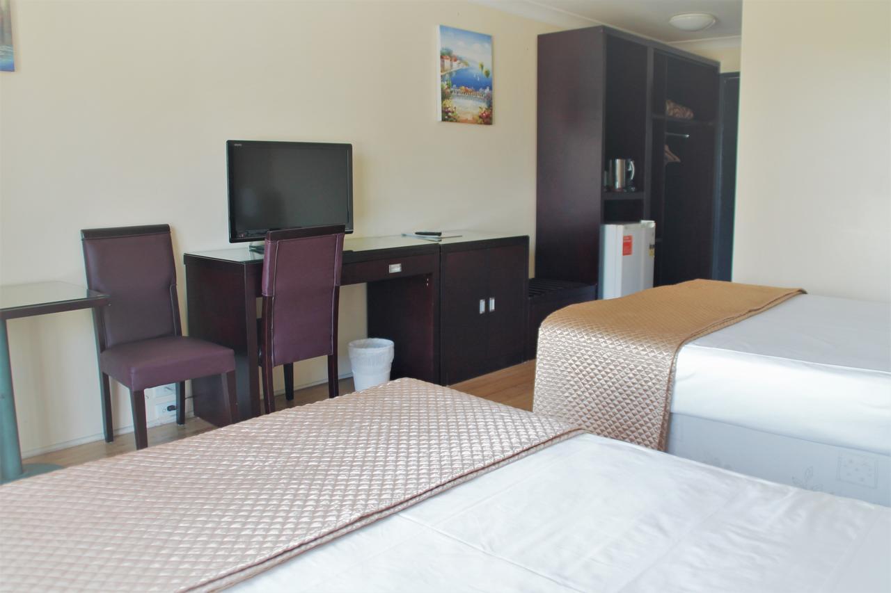 בריסביין Centenary Motor Inn מראה חיצוני תמונה