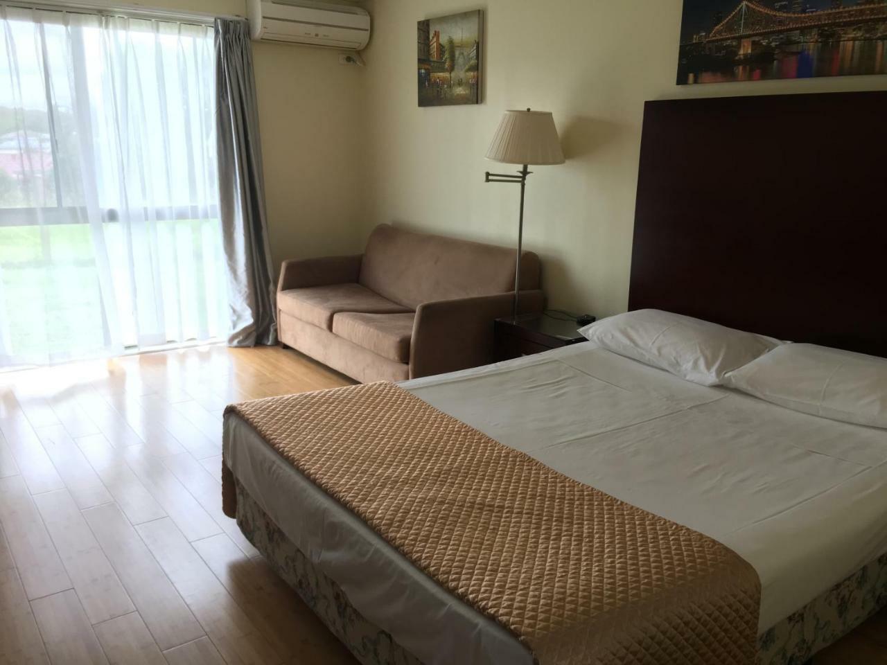 בריסביין Centenary Motor Inn מראה חיצוני תמונה