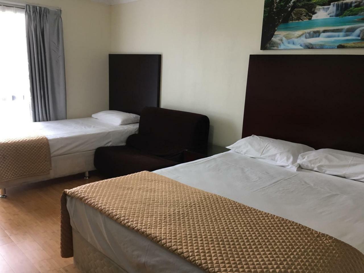 בריסביין Centenary Motor Inn מראה חיצוני תמונה
